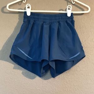 🙊Lululemon hotty hot shorts ll